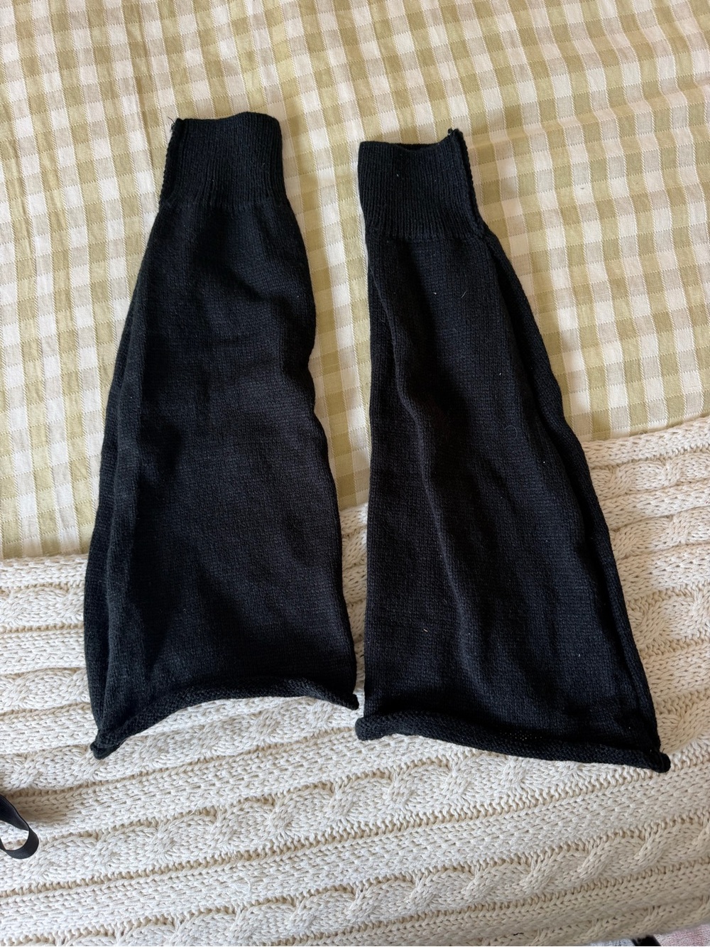 Knit leg warmers